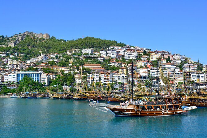 3in1: Night Jeep Safari & Boat Tour & Dinner from Alanya - 5 p.m. pickup to Red Tower views: the photo stop that sets the mood