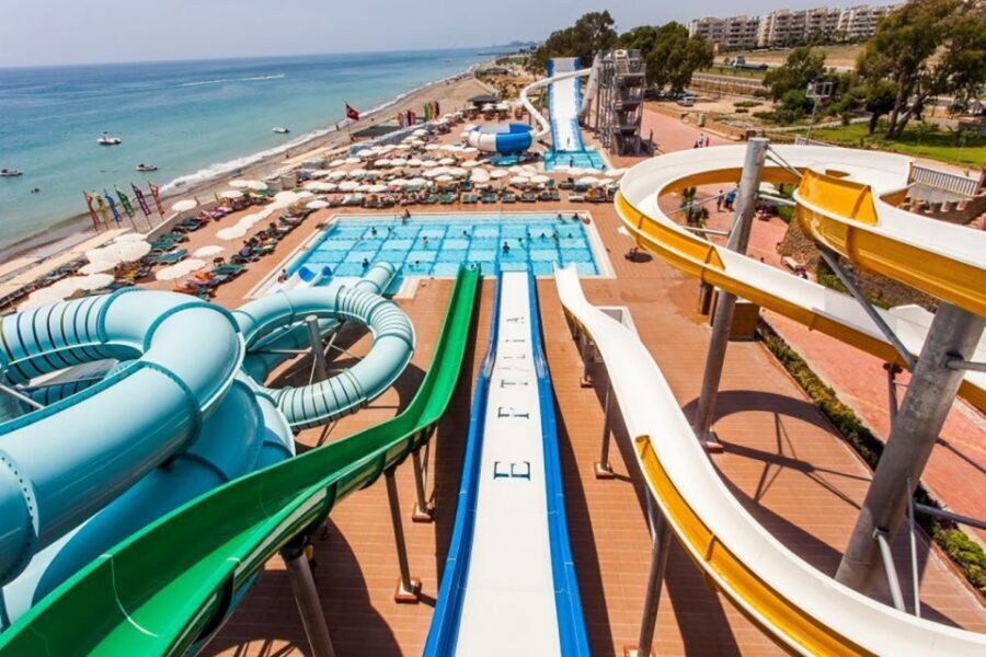 Alanya: All-Inclusive Eftalia Island Aquapark Day Trip - Crowds, Shade, and Ride Closures: How to Keep the Day Pleasant