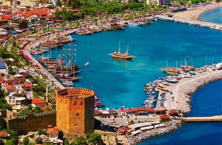 Alanya City in 4 Hours: Castle, Cave, Panorama and Sunset - Cleopatra Beach photo break: the classic sand-and-legend moment