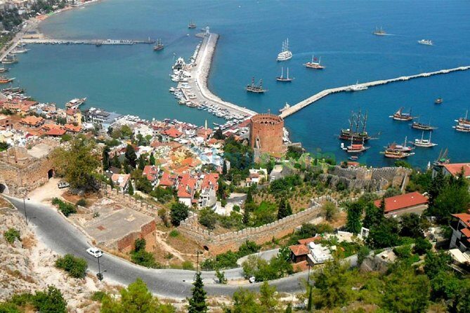 Alanya City Tour with Cable Car , Castle and I Love Alanya Panorama - How the timing really feels at 5:00 pm