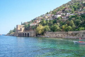 Alanya: Pirate Boat Trip with Lunch and Drinks - Sailing Past Kızılkule, Alanya Castle, and the Old Shipyard