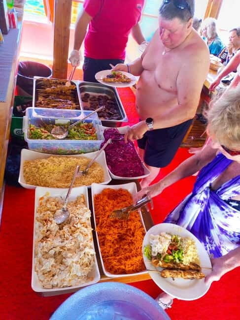 Alanya: Relax Boat Tour with Lunch & Unlimited Soft Drinks - Ulaş Beach + Lunch: Where the Day Becomes Convenient