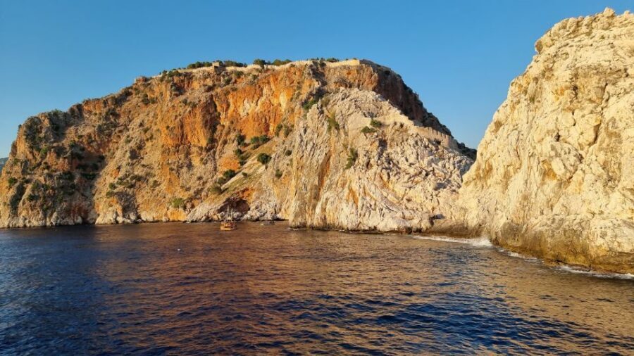 Alanya: Relax Boat Trip With Lunch & Swimming - Lunch at Ulaş Mesire Piknik Alanı: the included meal is the real deal