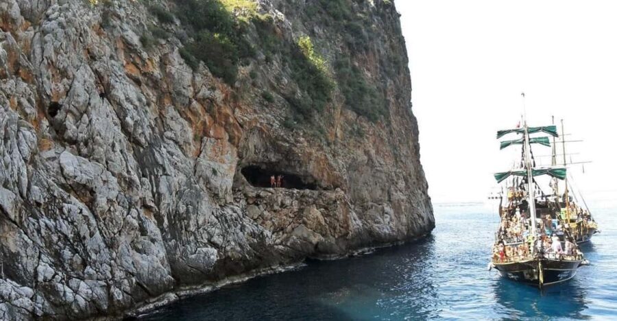Alanya Relaxing Family Boat Tour Without Foam And Loud Music - The “quiet sea day” plan: what those multiple swim stops feel like