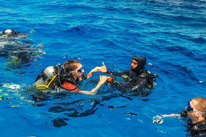 Alanya Scuba Diving with Hotel Transfer incl. Lunch - Lunch onboard: simple, filling, and timed for a day that runs on the sea