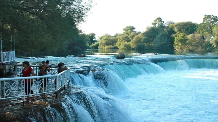 Alanya/Side: Manavgat River & Waterfall, Boat Tour, & Bazaar - Manavgat bazaar time: how to make 1.5–2 hours count