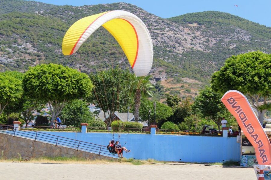 Alanya: Tandem Paragliding Experience Over Cleopatra Beach - Who This Flight Suits Best