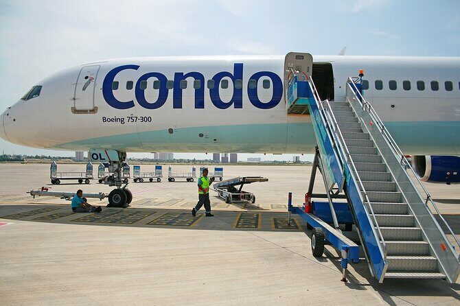 Antalya Airport to Alanya Resorts Private Transfer - Waiting included when flights run late (and you do not get pushed off a cliff)