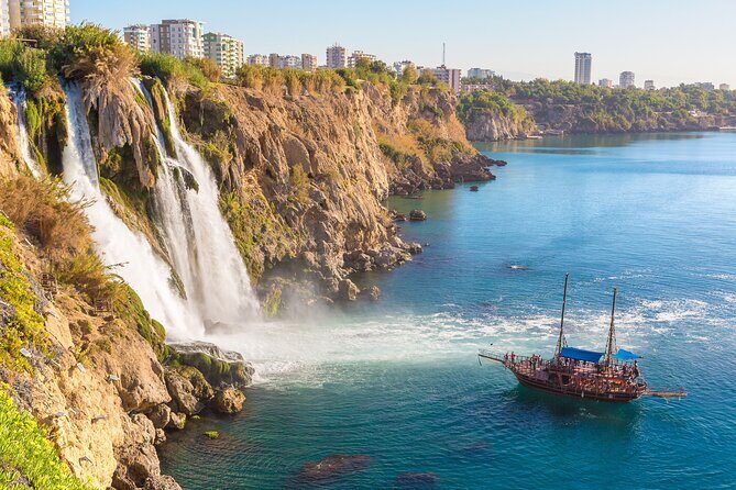 Antalya Guided City Tour with Waterfall - Stop 4: Hadrian’s Gate and Old Town free time that lets you control the pace