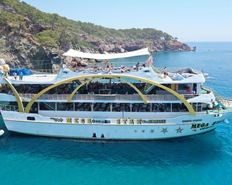 Antalya & Kemer: Megastar Catamaran Cruise With Foam Party - Lunch on board: what’s included and what to expect in taste