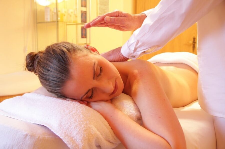 Antalya: Ladies Turkish Bath Hamam - Wellness Spa Center - Sauna or steam room: warming up before the peeling