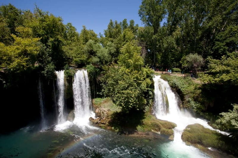 Antalya Private City Tour Waterfalls and Old Town Boat Tour - Lunch in the park: a break that also keeps you close to the action