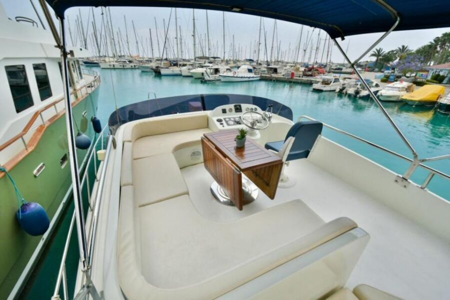 Antalya: Private Yacht Tour with 3 Swim Stops and a Meal - Who this yacht tour suits best