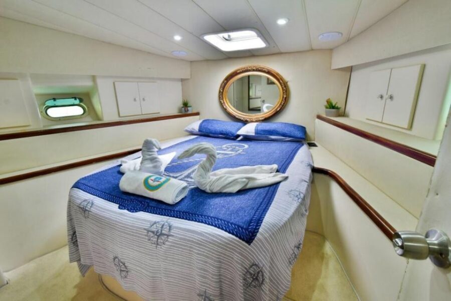 Antalya: Private Yacht Tour with 3 Swim Stops and a Meal - Practical checklist: what to bring and what to avoid