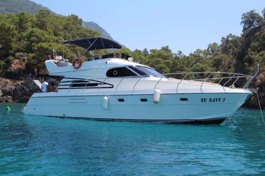 Antalya: Private Yacht Tour with 3 Swim Stops and a Meal - Choosing the yacht: fleet sizes and what it means for comfort