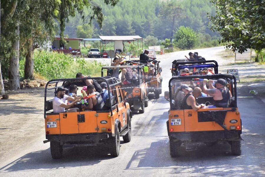 Antalya Şelale Ziyaretli Jeep Safari Turu - From Kemerazı Village to Kurşunlu Waterfall: The First Big Win