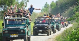 City of Side: Jeep Safari & Green Lake Boat Trip with Lunch - Pickup in Side, Safety Briefing, and How Jeep Seating Works