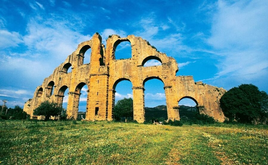 Day Tour of Ancient Roman Sites with Lunch and Guide - Perge: Walking Pamphylia’s Capital Across 15 km of Ruins