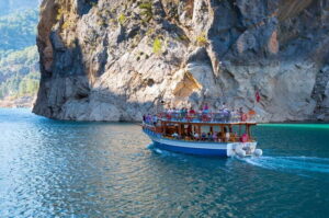 From Belek: Green Canyon Boat Trip with Lunch and Drinks - The boat cruise that carries the whole experience