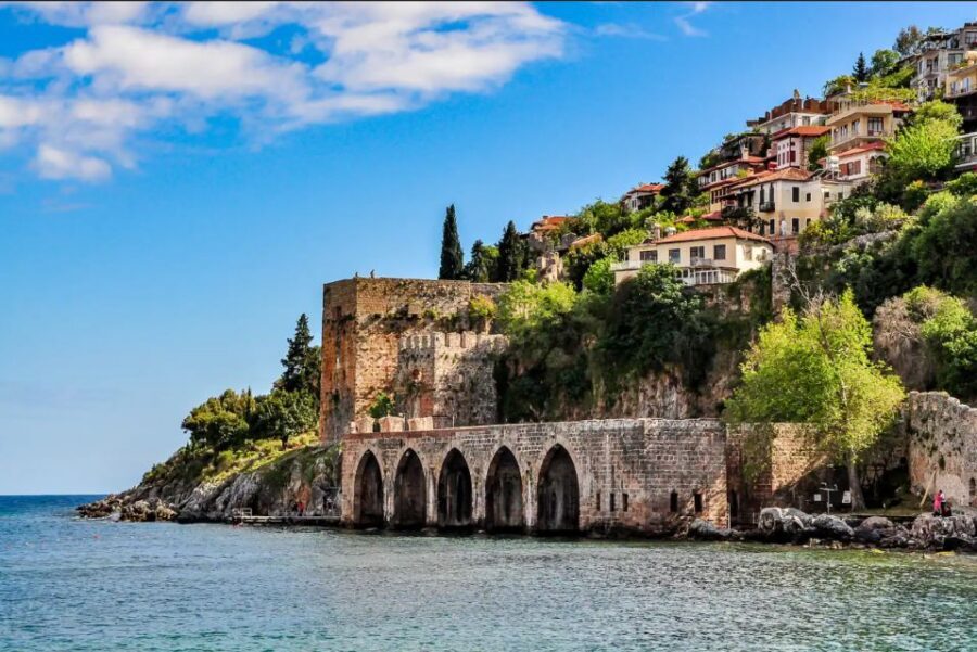 From City of Side: Alanya Day Tour with Boat Trip and Lunch - The ride and the guide: how the day stays organized