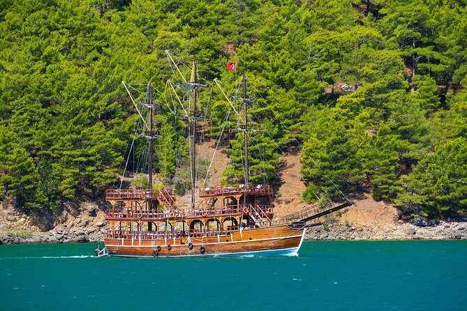 Green Canyon Boat Trip with Lunch From Side - Who should book this Side day trip?