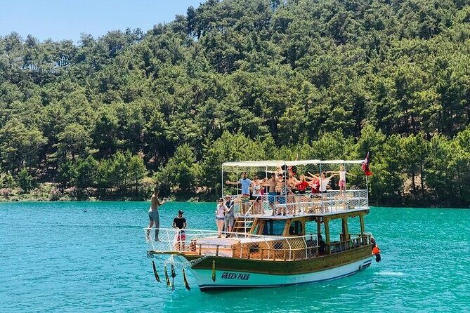 Green Canyon Combo Mix Tour by cabrio bus - Oymapınar Mosque Stop: First Views and a Real Local Anchor