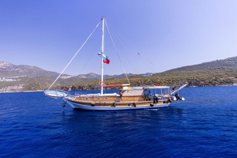 Kas: Limanagzi Beach & Island-Hopping Boat Tour with Lunch - Snorkel and swim stops: Yarilgan, Inonu, Ufakdere, and Small River