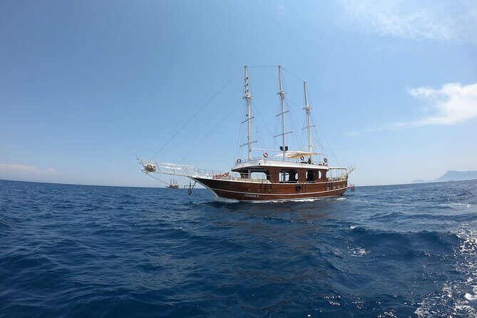 Kemer Bay Blue Cruise from Kemer - Swimming Stops and Snorkelling Gear: Make the Most of Anchor Time