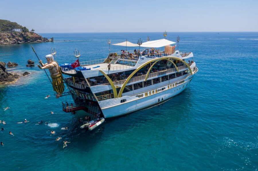Kemer: Full-Day Boat Trip with Lunch and DJ - Foam Party, Music, and Views You Can Only Get from the Water