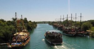 Manavgat Cruise & Grand Bazaar w/Lunch and Unlimited Drinks - On Board Lunch and Unlimited Drinks: Good Energy for the Bazaar