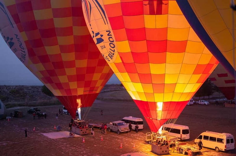 Side/Alanya: Pamukkale Hot Air Balloon Flight w/Lunch - Lunch at a local buffet, plus the stone/onyx stop