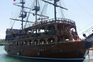 Side Manavgat Boat Trip With Lunch And Unlimited Drinks - The Manavgat River cruise: sun deck time, fish farms, and turtle chances